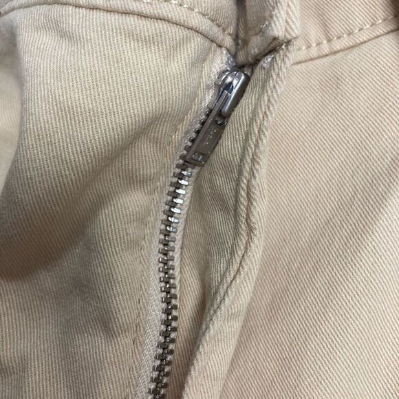 FREE‎ ASSEMBLY Women’s Cuffed Pleated Shorts  Tan Size 20 - Picture 8 of 12